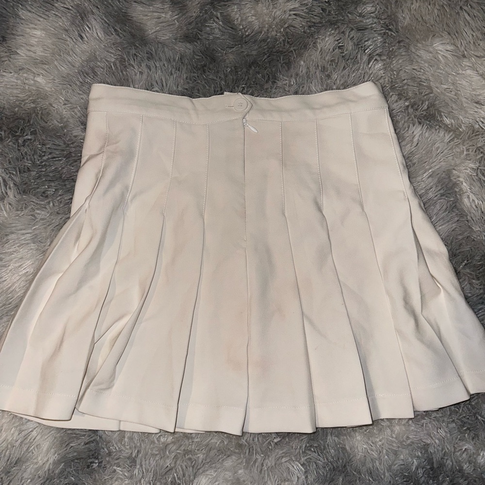 That’s so fetch brand white skirt